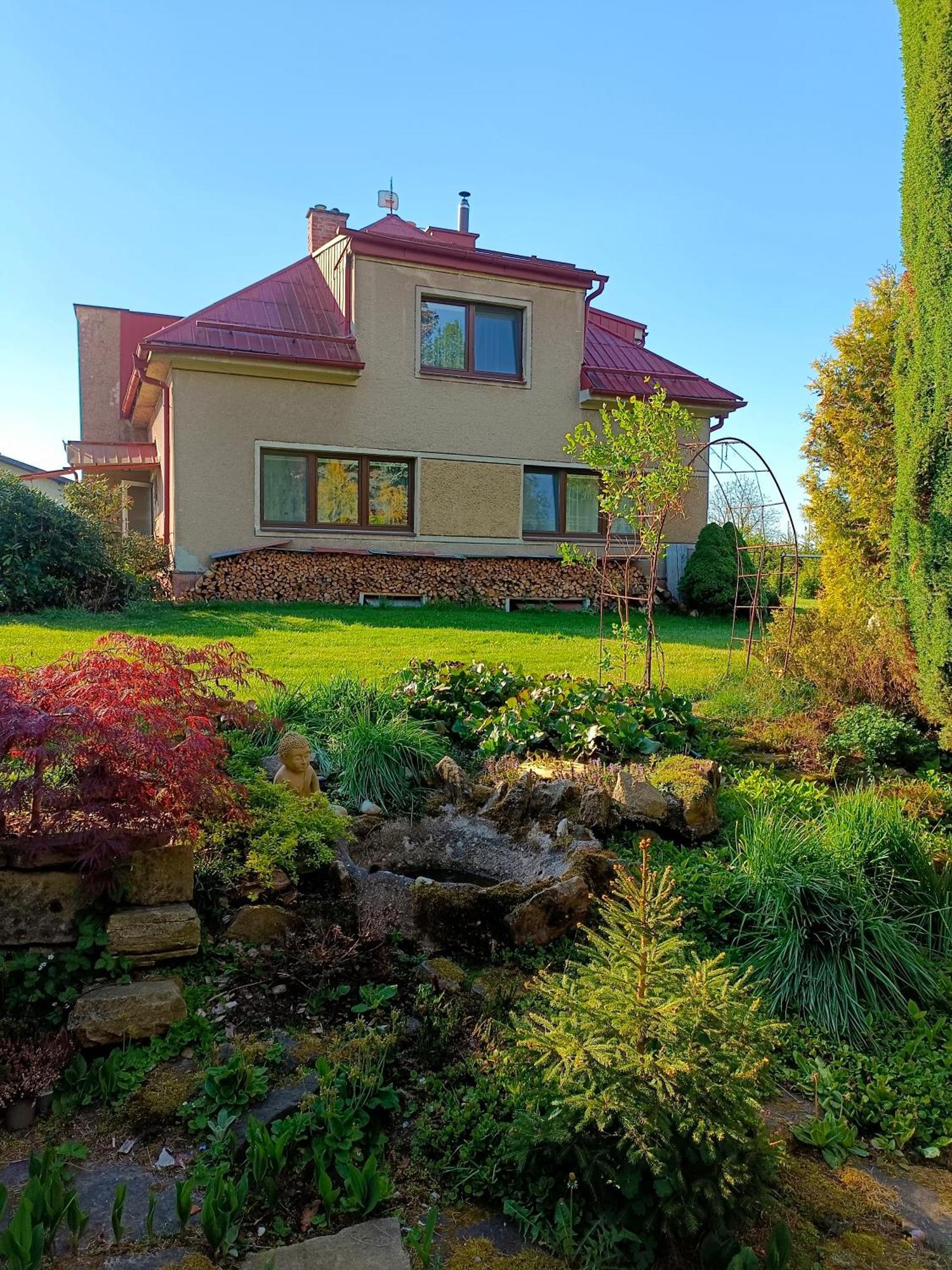 Apartman Za Lesem Červený Kostelec Extérieur photo